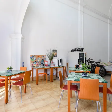 Urban Hostel