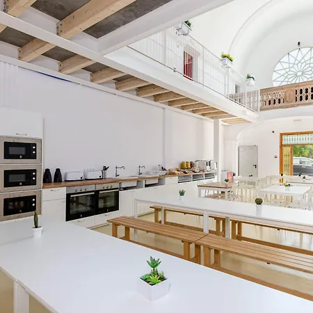 Urban Hostel